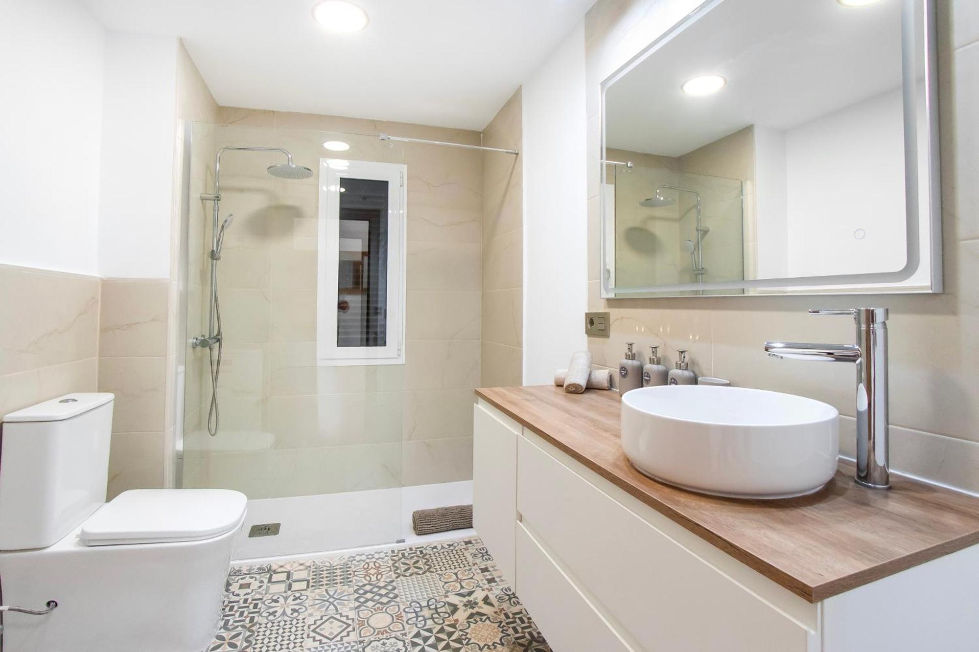 Newly Renovated, Luxurious Apartment With A Heated Pool, 259 Сан Мигел де Абона Екстериор снимка